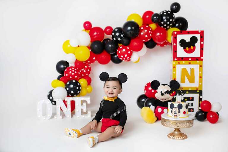 Cake smash | Birthday photoshoot in Orlando